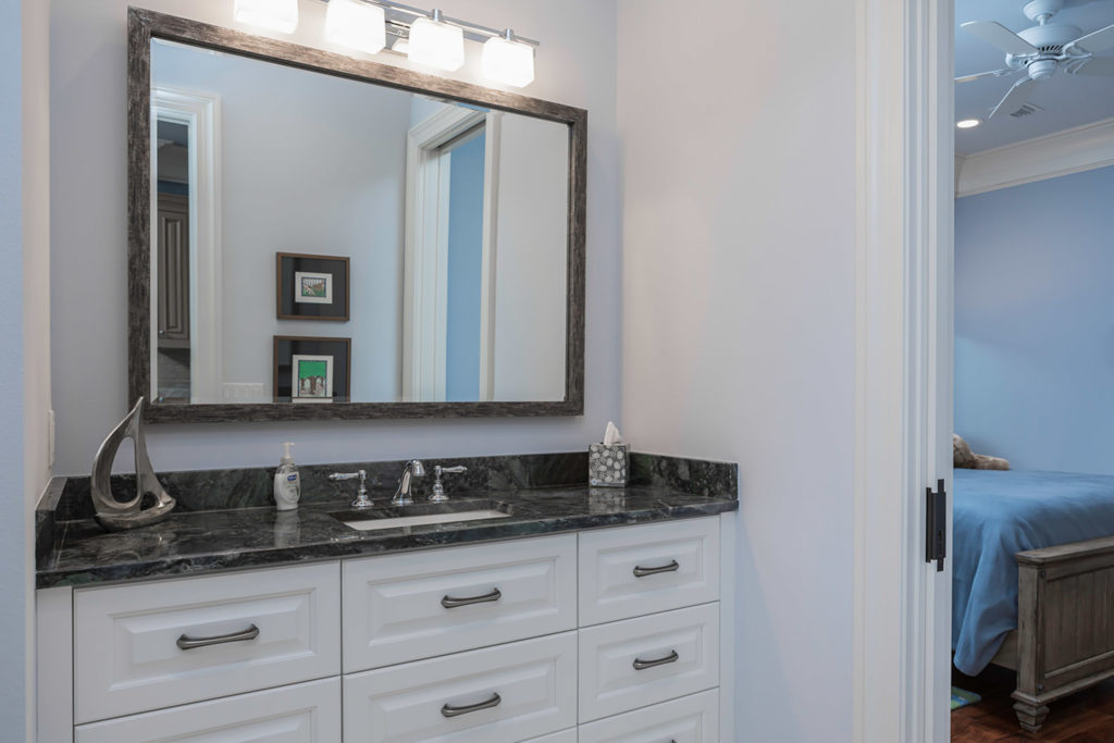 Highpoint Bathroom Vanity with White Cabinets